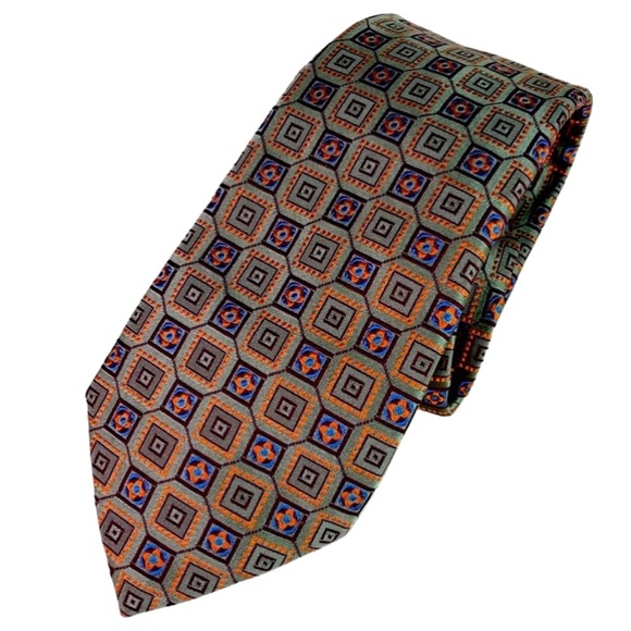 Barneys New York Other - Barneys New York 100% Silk brocade necktie green